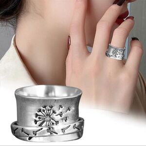 Luxury Vintage Boho Chic Flower Etched Rotating Garland Anxiety Mindfulness Ring